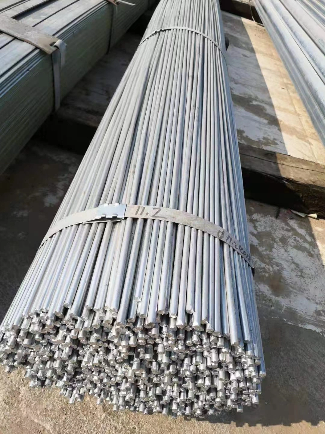 Barra tonda HRB500 Hrb500e ASTM Hpb400 spessore 6-18mm acciaio Barra di armatura