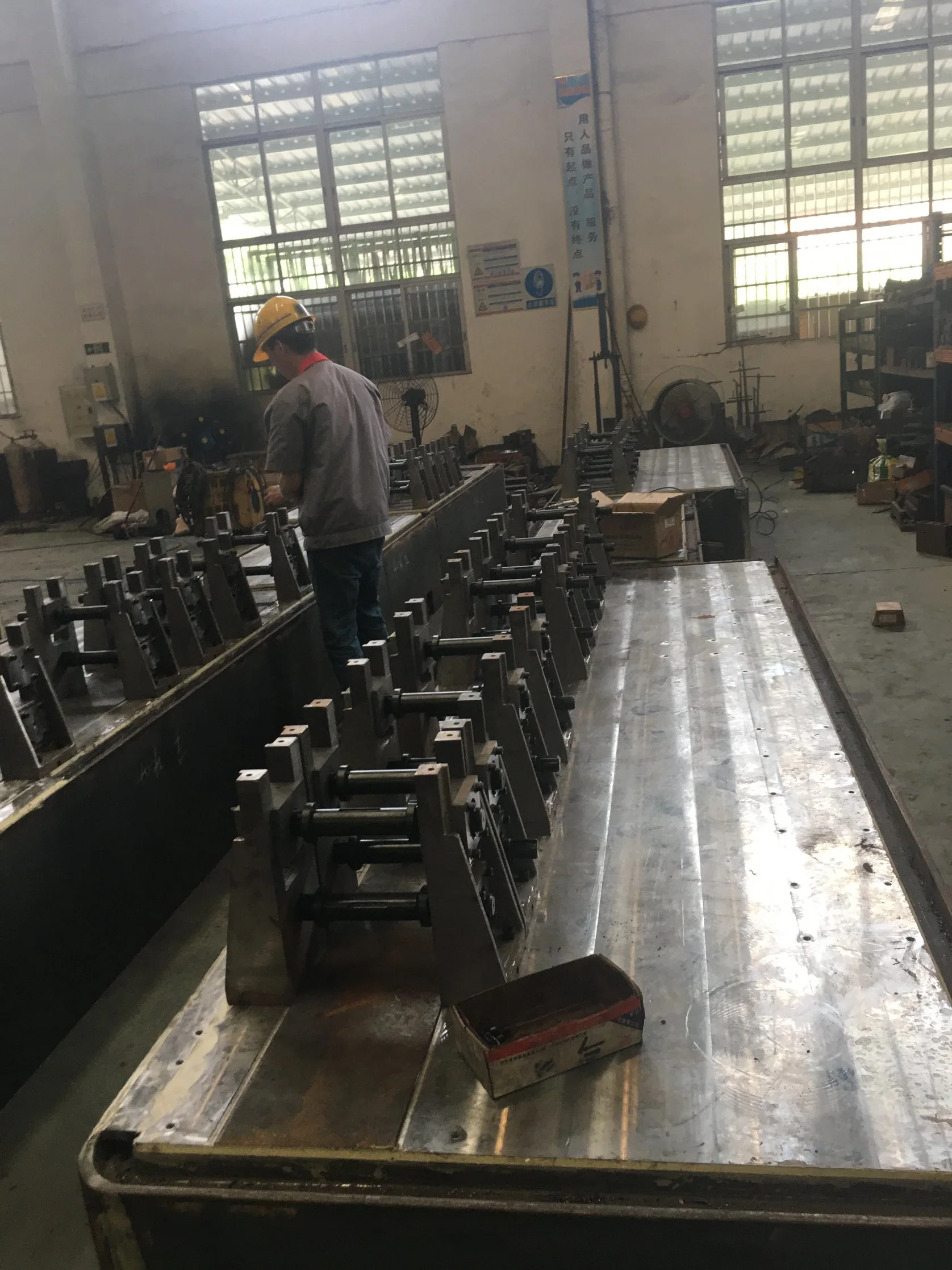 Fresa per tubi di alta qualit&#224; 76 Yongjina acciaio inox rotondo Saldatrice per tubi metallici