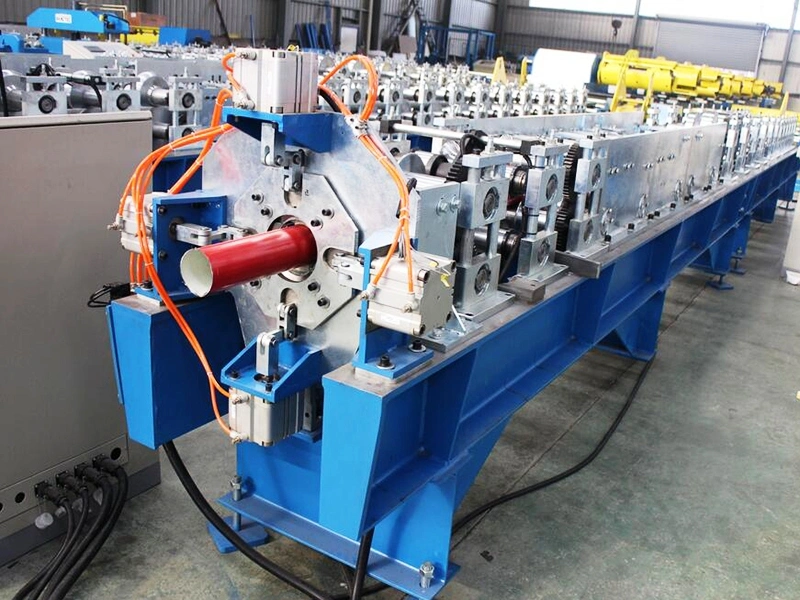 Tondo e quadrato acciaio zincato colore pioggia tubo a scarico fare Linea di formazione rullo pressa