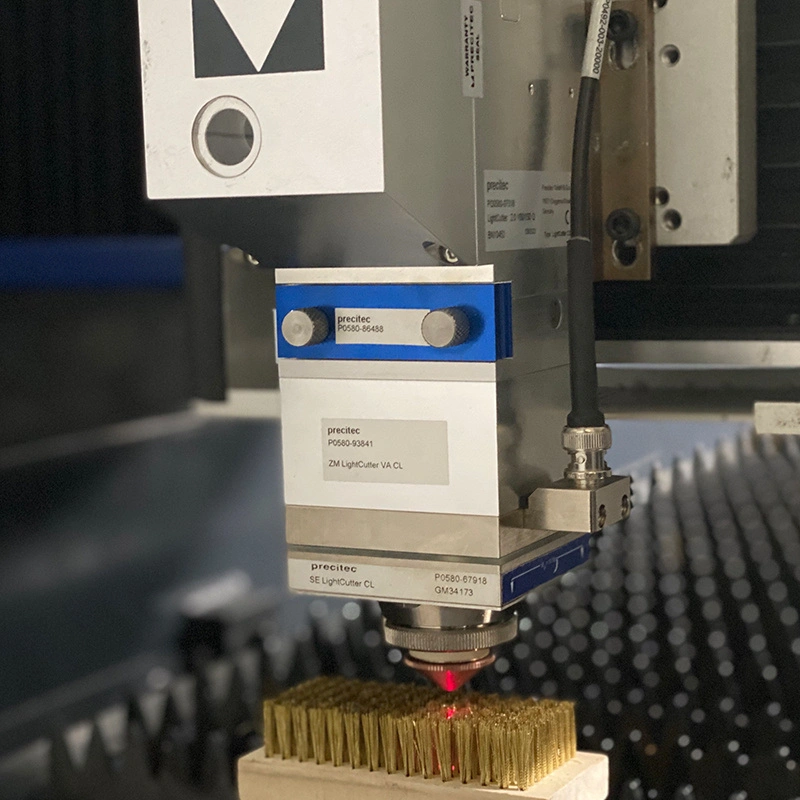 Macchina da taglio laser a fibra CNC 6kw per acciaio dolce da 32 mm