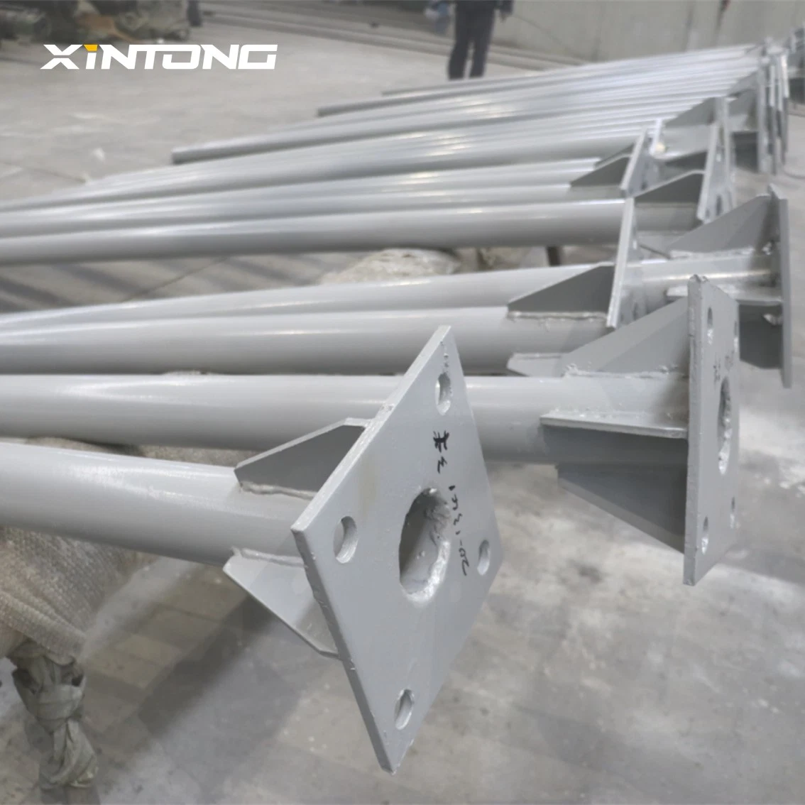 Asta luminosa in alluminio ottagonale rotonda poligonale Xintong acciaio inox Palo