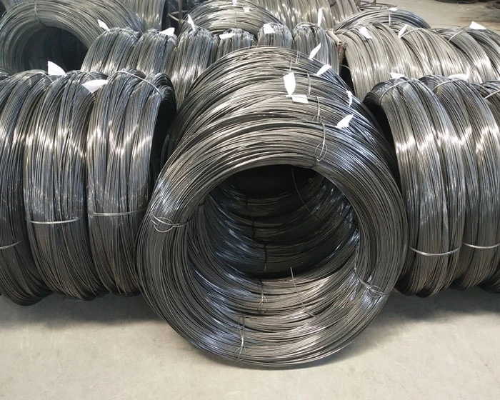 A36 Ss400 Q235B Q345b S235jr S355 for Building and Manufacturing Wire Rod Cold Drawing Wire Rod