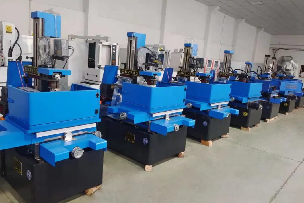 Custom Made High Precision CNC Wire Cut Dk7725 EDM Wire Cutting Machine