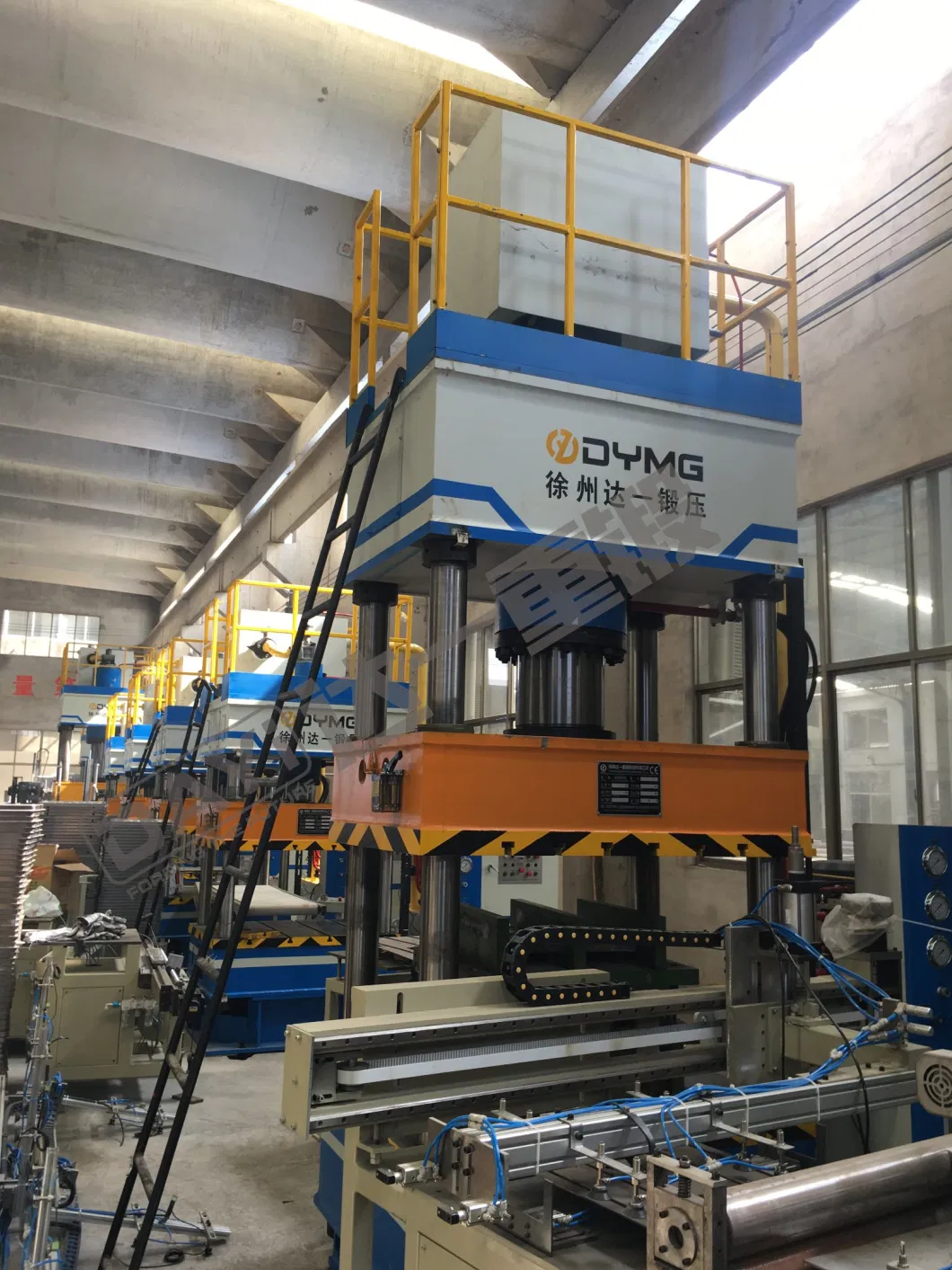 315 Tons Four-Column Hydraulic Press Machine/Machinery for Metal Material Drawing and Blanking