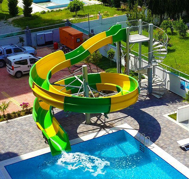 Outdoor Water Park Playground Pool Games Spiral Tube Slide