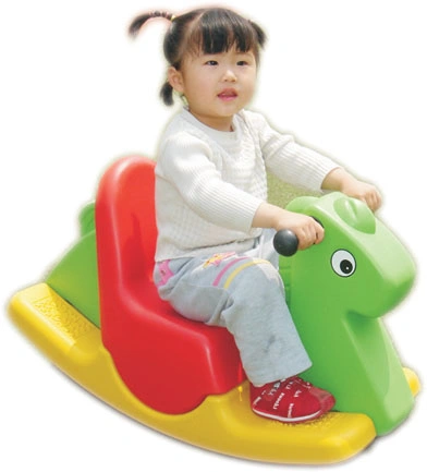Kids Outdoor Riding Horse Rocking Horse for Three Kids (TY-14117)