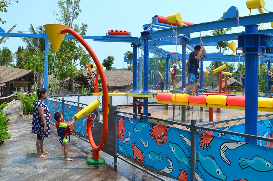 Large Outdoor Aqua Theme Water Park Adults Kids Fiberglass Spiral Slide