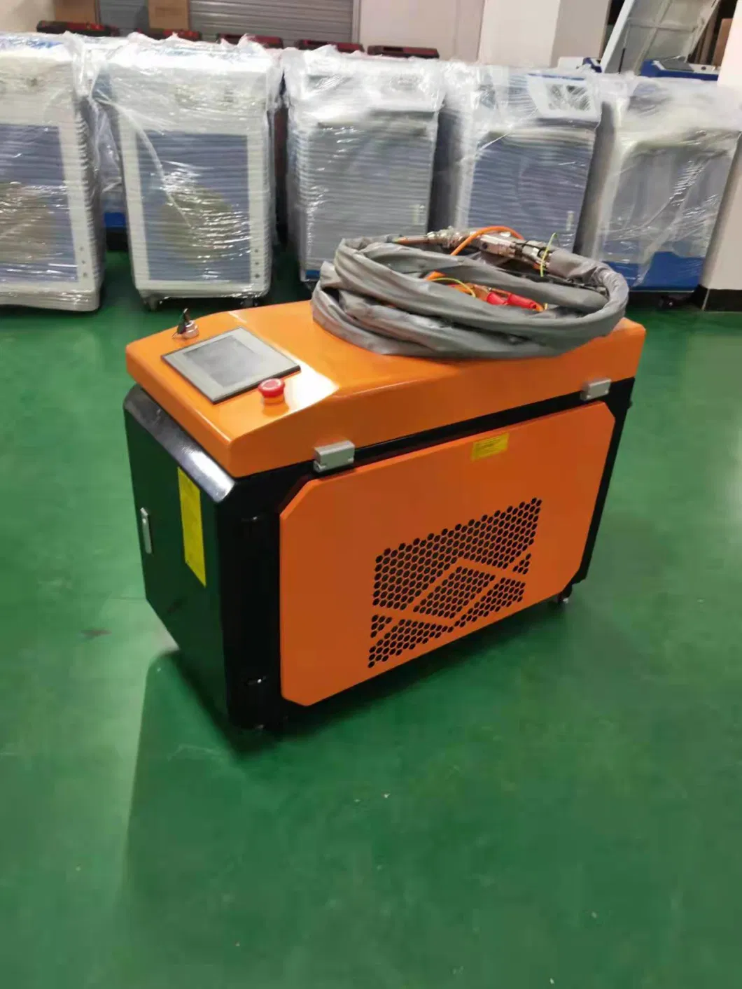 OEM Supply China 1500W Handheld Hardware Automatic Wire Feeding Fiber Laser Welding Machine