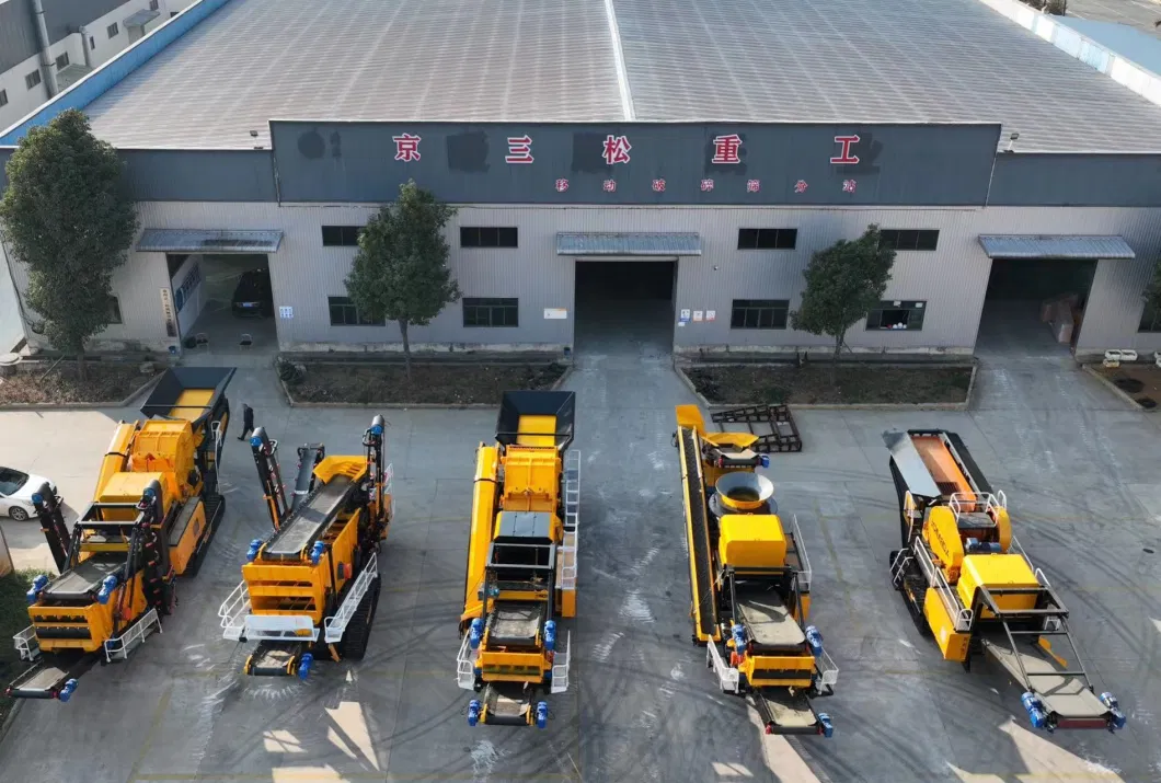 High Efficiency Crawler Type Portable Heavy Limestone Hammer Can Customize Color Belt Spray Device Crushing Machinery