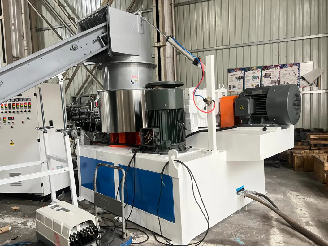Side Force Feeder Plastic PP / PE Scrap Pelletizing Machine Two Stage Water Ring Die Face Cutting HDPE PP Crushed Flakes Granulator