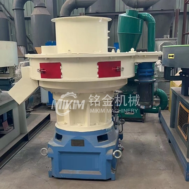 Sawdust Burning Pellet Equipment Automatic Commercial Ring Die Wood Hay Pellet Making Machine Grass Fuel Biomass Pellets Processing Machinery