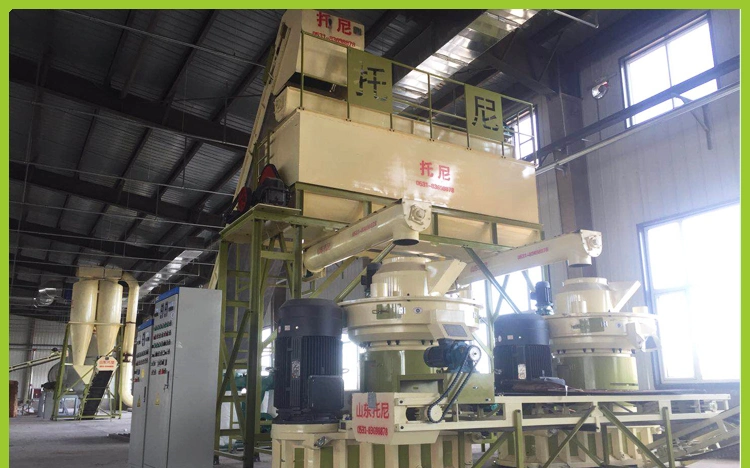 China Grade Quality Biomass Wood Pellet Machine Ring Die Wood Granulator