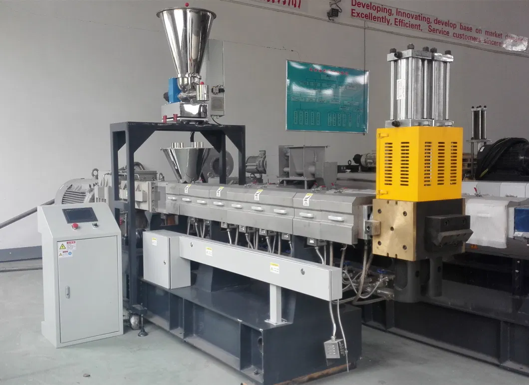 China Wholesale Plastic Pellets Making Twin Screw Extruder Machine