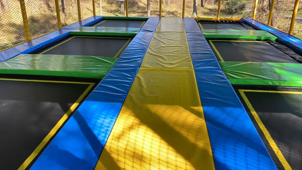Outdoor Trampoline with Cover for Children&prime;s Entertainment