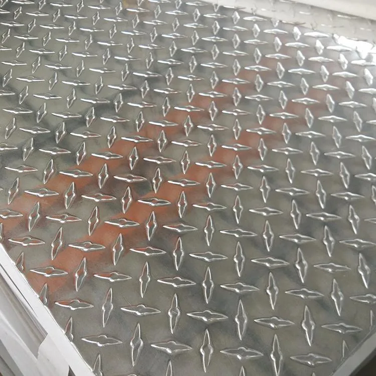 Aluminium/Aluminum Alloy Embossed Checkered Tread Plate for Refrigerator/Construction/Anti-Slip Floor