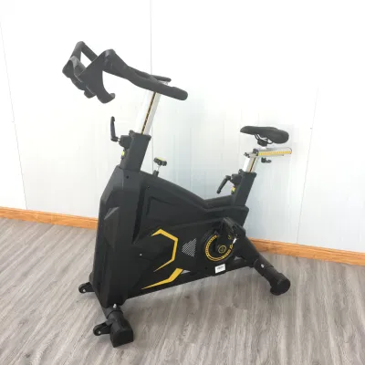  Home palestra cinghia pedale di azionamento esercizio Ciclismo interno bicicletta magnetica Attrezzatura fitness per la bicicletta da spinning