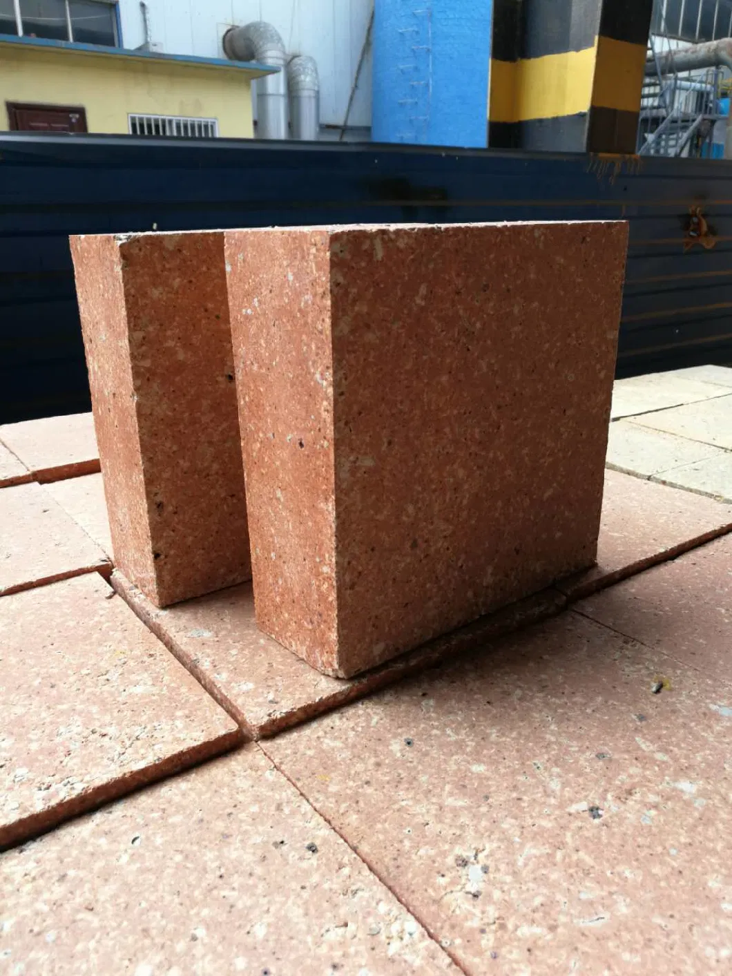 lower thermal conductivity fire clay bricks block with low alumina