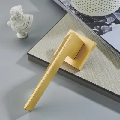 2023 Modern Luxury Design Italy Zinc Alloy Door Security Handle Newest Popular Simple Design Modern Zinc Alloy Front Door Lever Handle on Rosette