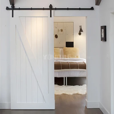  Cina Top Produttore Custom Barn Home porta scorrevole interno Portefienile per camera pannellato scorrevole porta fienile in legno solido Porte interne in legno con portagomma scorrevole