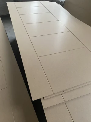 MDF HDF rivestimento sagomato della porta Design in legno per porta interna