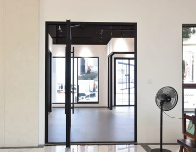 Sixinalu porta in acciaio di sicurezza moderna facciata esterna con profilo in alluminio, ingresso frontale Sportello a cassapiano in lega di alluminio impermeabile con design a cancello