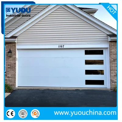  Moderna sezione superiore in acciaio zincato grigio chiaro e vista completa Porte garage