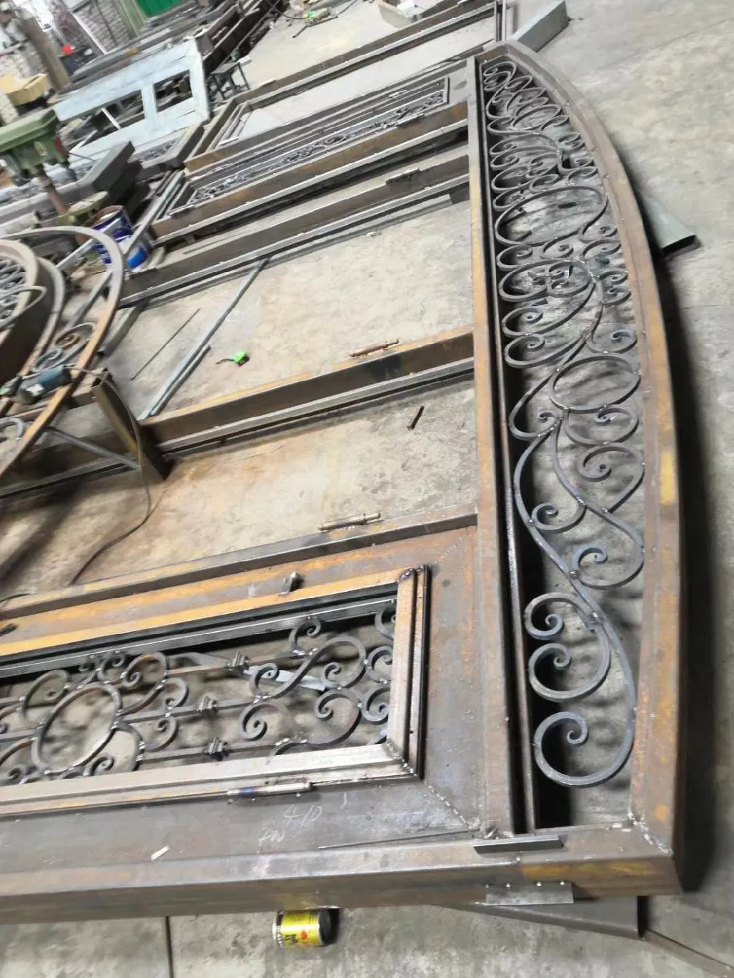 High Quality Metal Iron Glass Window and Door Interior Wrought Iron Grills Steel French Door