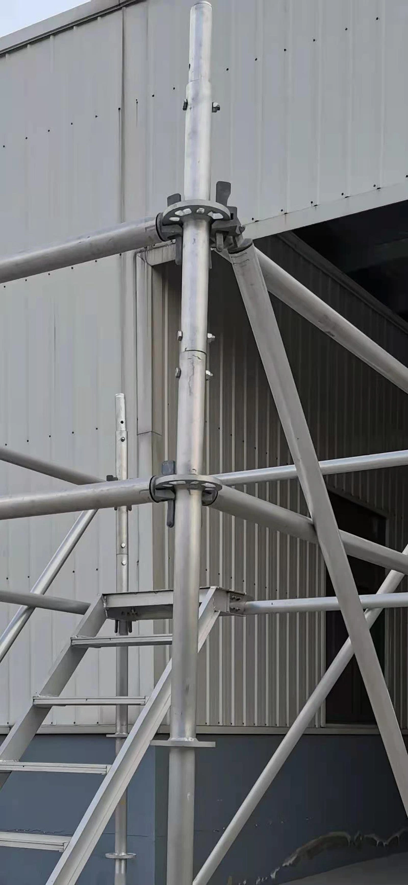 Construction a Frame System Ringlock Aluminum Scaffolding Price