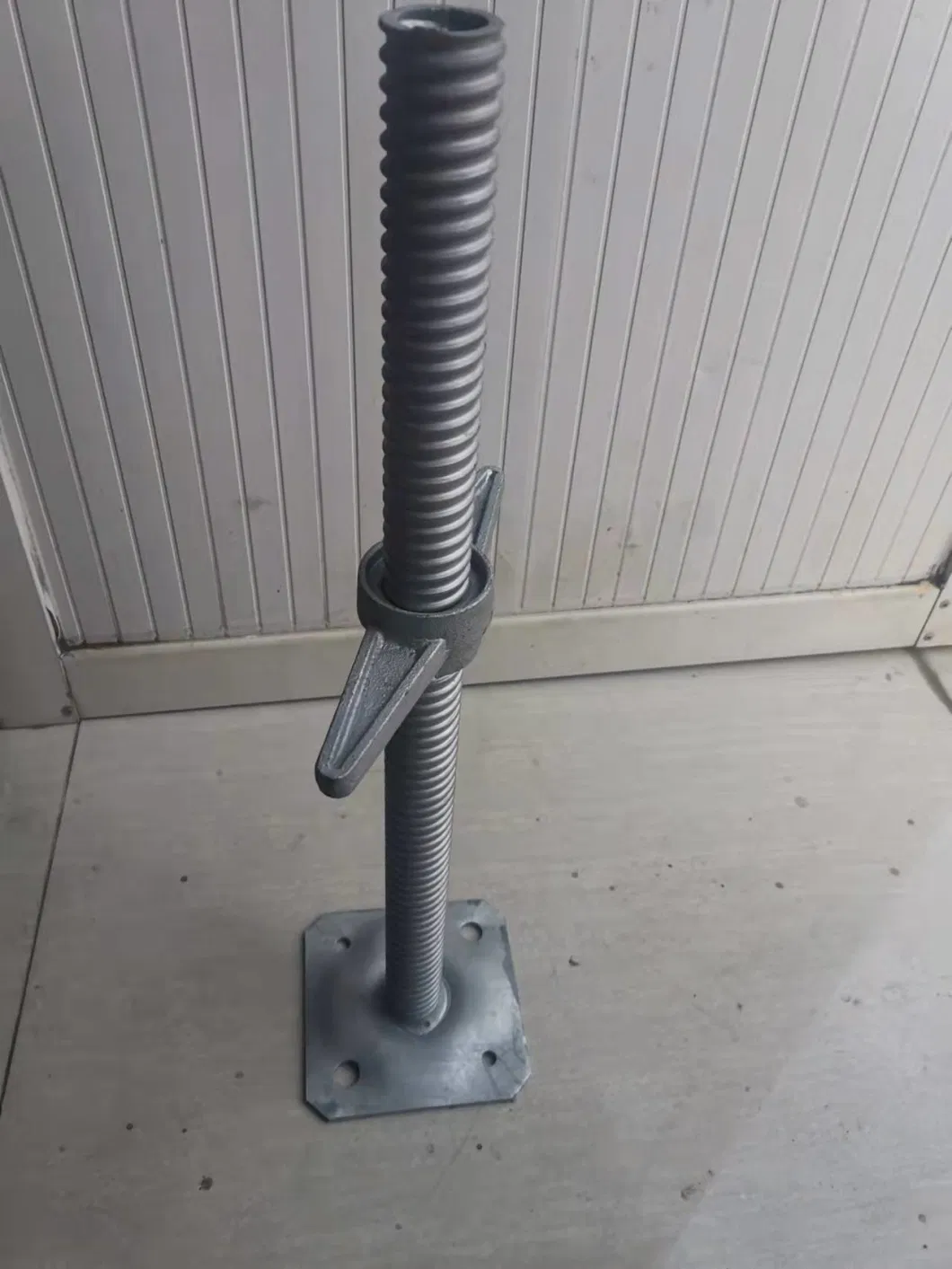 Height Adjustable Screw/Shoring Base Jack Plate/Levelling Feet/Legs for Construction Scaffolding