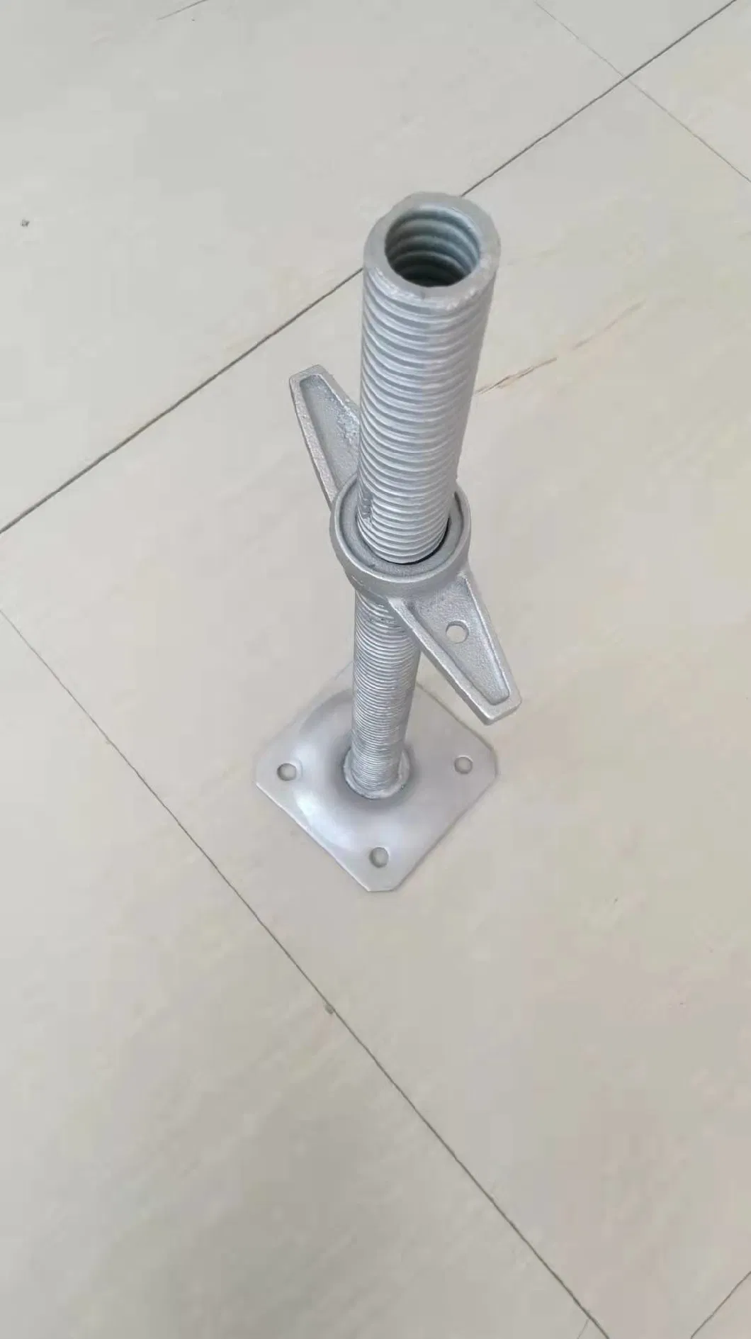 Adjustable 600mm Steel Base Jack with Nut and Base Plate