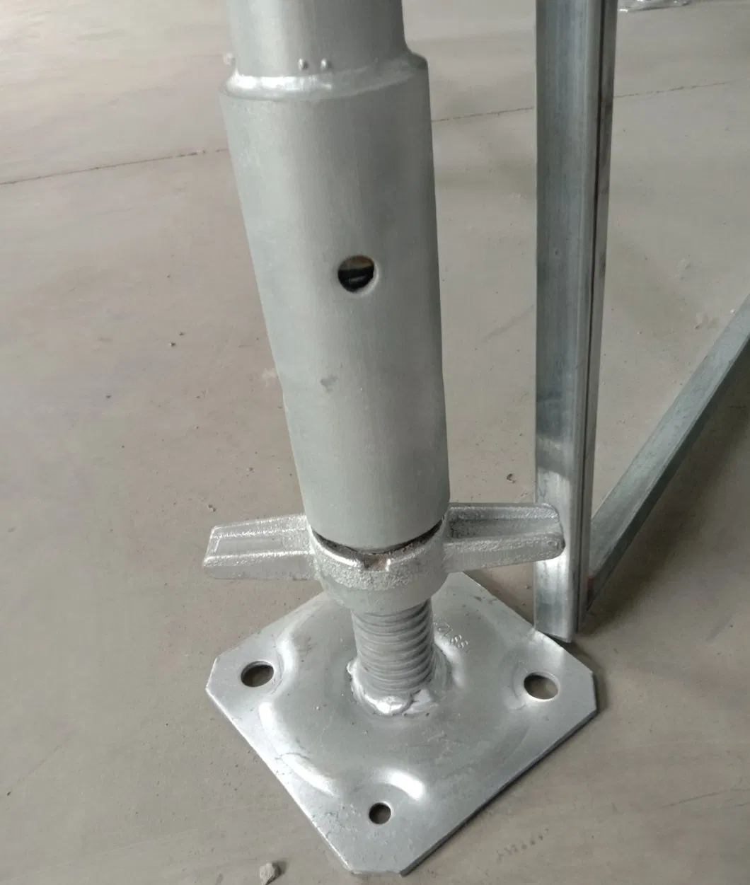 Hot DIP Galvanized Solid Base Jacks Scaffolding Accessories