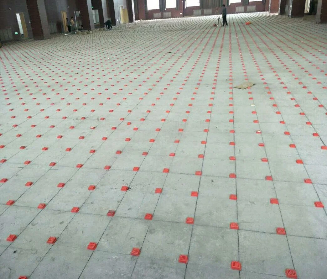 Manufacture Waterproof Indoor 20m*2m*4.5mm Maple Football Stadium Flooring Wood Grain Building Material