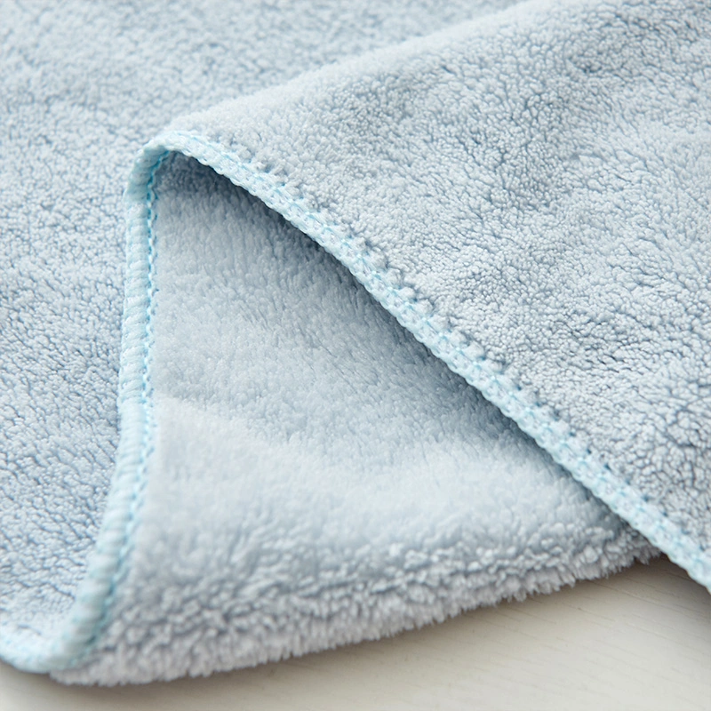 Soft and Absorbent Coral Fleece Bath Towel