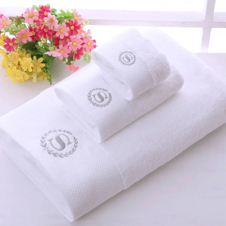 SPA Hotel Customized Embroidered Custom Logo 100% Cotton White Set Towels