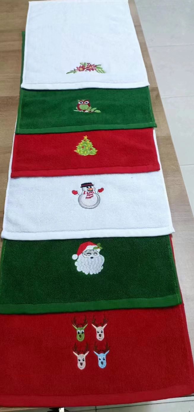 Christmas Face Towels and Luxury Serviettes Creative Merry Christmas Hand Towels