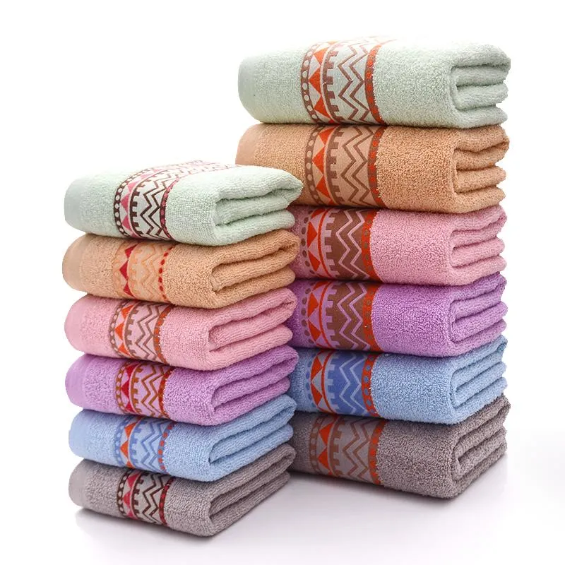 Custom Logo Super Quality Absorbent China Supply Thick Bath Towel