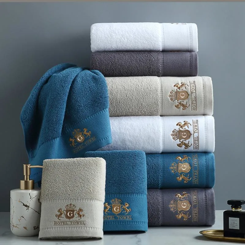 Luxurious High Quality 100% Cotton Hotel Face Towel White with Customized Embroidery Logo