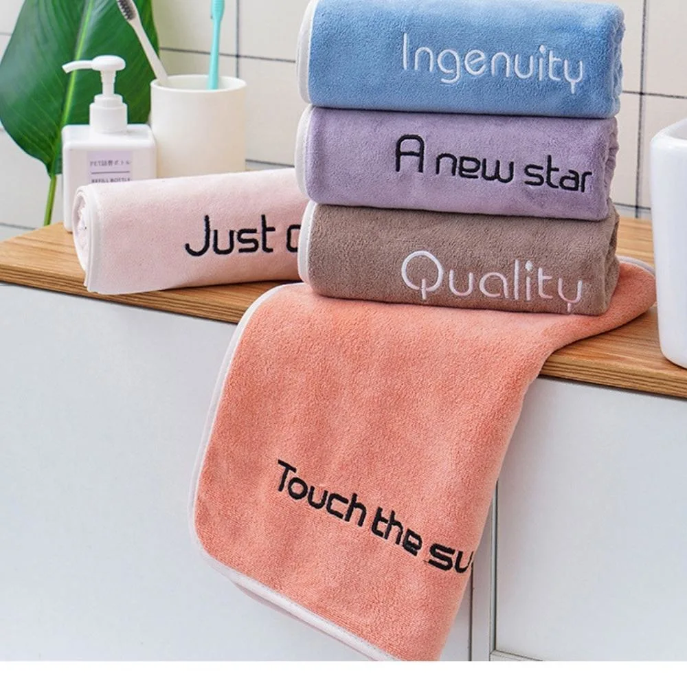 Hanging and Special Microfiber Absorbent Face Towel Ci20759