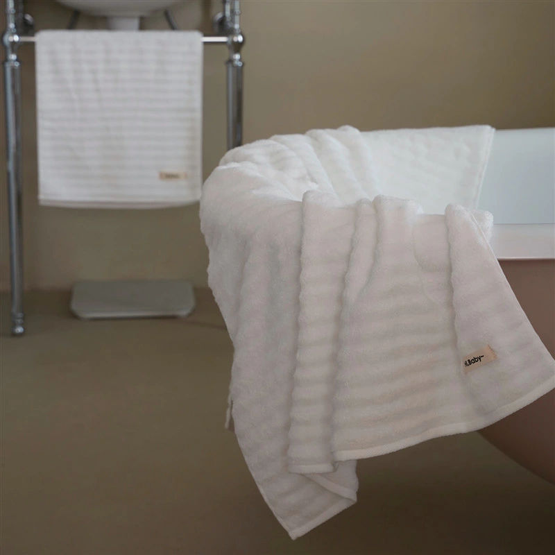 Premium Breathable Bath Towels Ultra Soft Skin-Friendly Household Towel