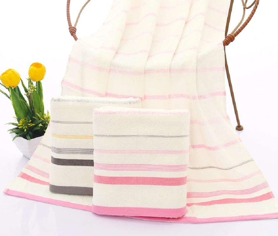 Quick-Drying Thick Wearable Large Beach Towel Bath Towel Cotton Absorbent Bl14432
