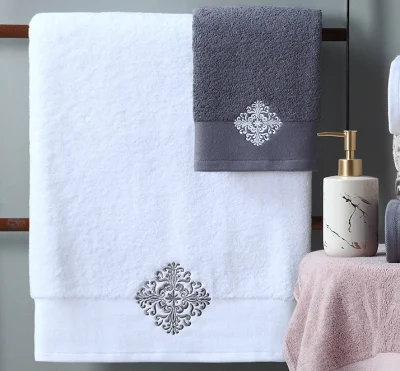 OEM Custom Ricamo Asciugamani bagno 100% cotone Luxury Hotel Bath Asciugamani asciugamani