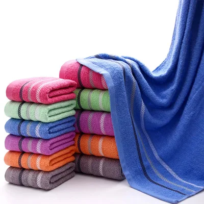 Asciugamani in jacquard tinto 100% filato New Style Cotton Asciugamano da bagno per uso domestico con logo personalizzato Asciugamani da spiaggia