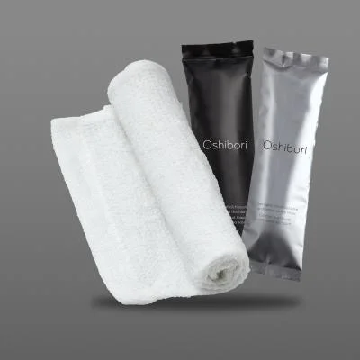 Single-Use Cotton Freshing Wet Towel for Hands and Face in Restaurant