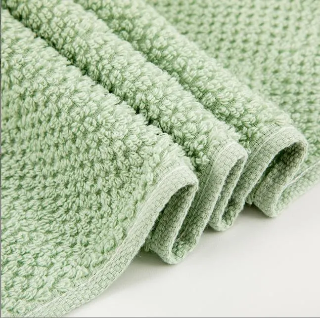 Hot Sale Lower Price Soft and Plush Highly Absorbent Bathroom Towels 100% Cotton Bath Sheet Towel