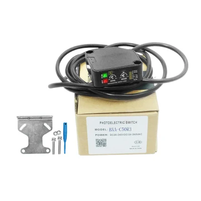 M18 Long-Distance Diffuse Reflection Photoelectric Switch Sensor PNP NPN Optical Sensor