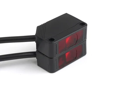 M18 Long-Distance Diffuse Reflection Photoelectric Switch Sensor PNP NPN Optical Sensor
