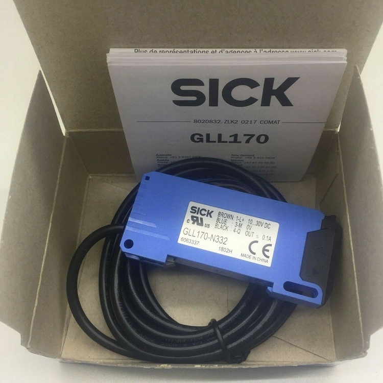 Original New Si-Ck Gll170-N332 Fiber-Optic Sensors NPN IP66 Good Price in Stock