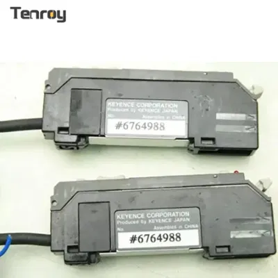  V21r% nuevo y original Japón Keyence sensor de fibra óptica FS-100 pulg Existencias
