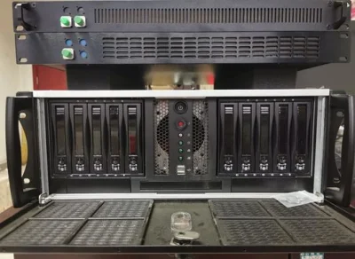 Controller distribuito di rilevamento della temperatura con interrogatore di rilevamento acustico distribuito per il monitoraggio a lunga distanza Per il monitoraggio delle perdite dalla tubazione dell&prime;olio