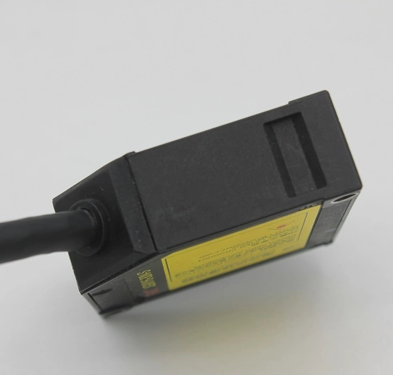 Laser Displacement Sensor Is Accurate and Anti-Interference for Automation Industrial with CE